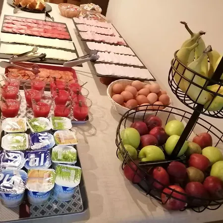 Rural De 酒店 比努埃萨