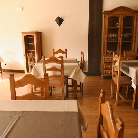 Rural De 酒店 比努埃萨